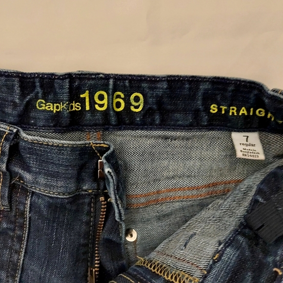 GAP Boys Indigo Straight Jeans, Size 7. - Picture 2 of 6